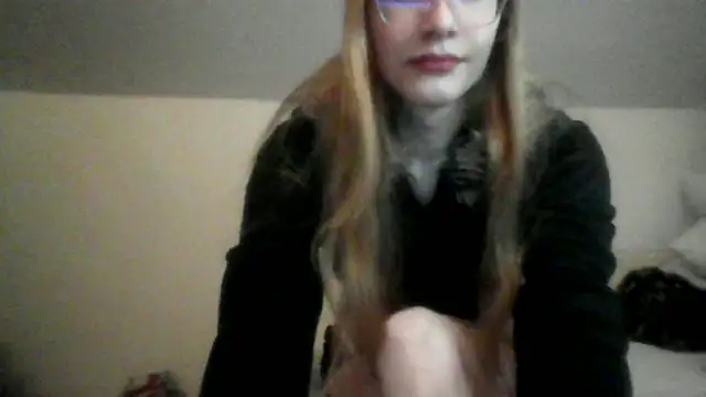 femboykittyxo online show from 05-18-26, 10:37