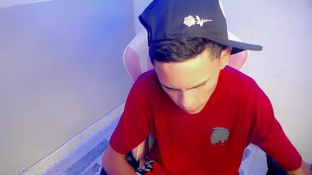 sombra 18 online show from 06-27-26, 03:06