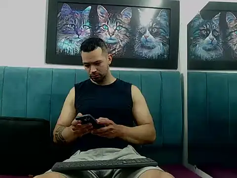 javi cock20 online show from 05-05-26, 11:40