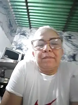 Snapshot of chanelsexx chatting on 07-03-26, 02:23 chanelsexx online show from 07-03-26, 02:23