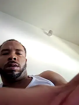 yoursexydaddy8181 online show from 07-27-26, 04:25