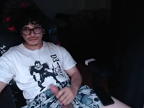 Snapshot of lilgothboy chatting on 05-28-26, 01:03 lilgothboy online show from 05-28-26, 01:03