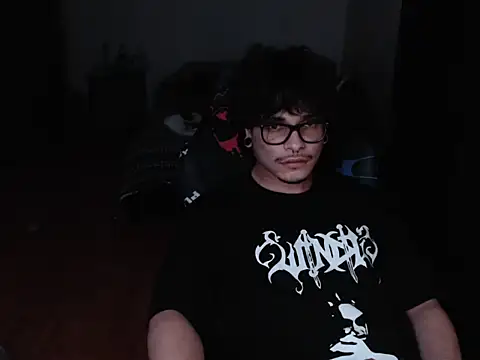 Snapshot of lilgothboy chatting on 07-22-26, 06:49 lilgothboy online show from 07-22-26, 06:49