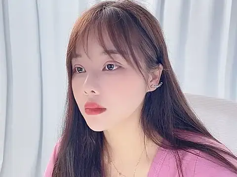 Qingqing19 online show from 05-17-26, 02:31