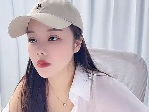 Qingqing19 online show from 05-19-26, 02:29