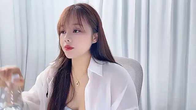Qingqing19 online show from 06-05-26, 01:56