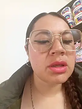 VANESSA  28 online show from 05-12-26, 12:24