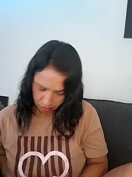 mell0102 online show from 06-02-26, 02:41