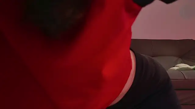 EmyM1lls online show from 05-12-26, 09:12