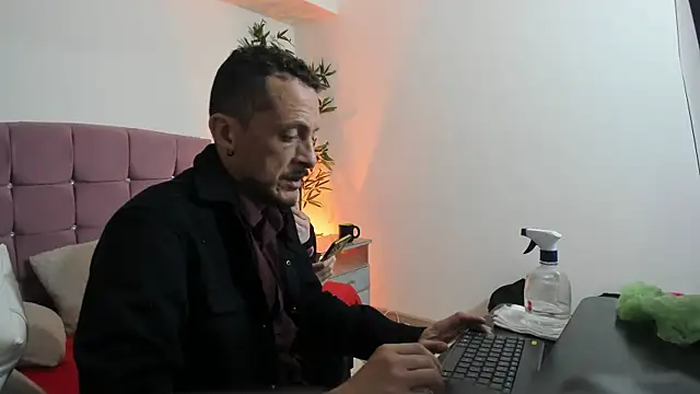 DarkRomanceXXX online show from 07-24-26, 03:37