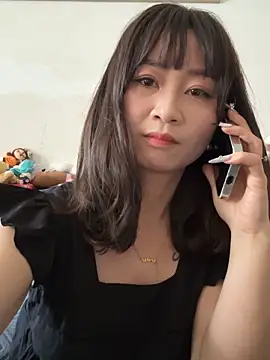 Snapshot of huihui_520 chatting on 05-20-26, 02:51 huihui 520 online show from 05-20-26, 02:51
