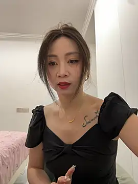 Snapshot of huihui_520 chatting on 06-15-26, 07:10 huihui 520 online show from 06-15-26, 07:10