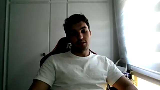 bi boy08 online show from 05-06-26, 08:19
