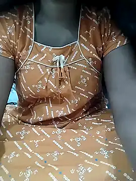 Snapshot of silksmitha- chatting on 05-06-26, 11:26 silksmitha- online show from 05-06-26, 11:26