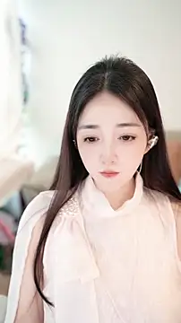 Snapshot of singer-wenwan chatting on 06-10-26, 10:14 singer-wenwan online show from 06-10-26, 10:14