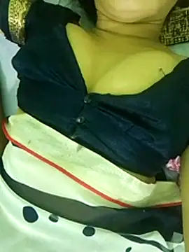 Snapshot of Komal_Bhabhi4u chatting on 07-02-26, 04:35 Komal Bhabhi4u online show from 07-02-26, 04:35