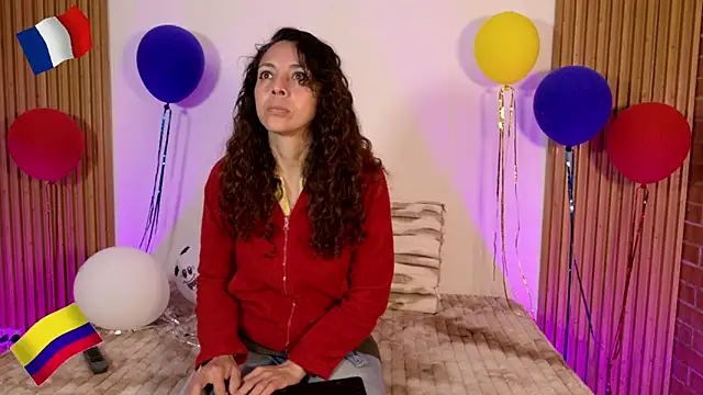 Snapshot of alissonandree chatting on 07-02-26, 05:52 alissonandree online show from 07-02-26, 05:52