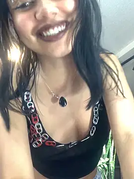 Snapshot of AntonellaCooper_Pink chatting on 06-04-26, 04:40 AntonellaCooper Pink online show from 06-04-26, 04:40