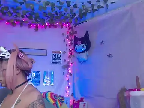 Snapshot of Nikol_Twink02 chatting on 06-14-26, 08:38 Nikol Twink02 online show from 06-14-26, 08:38