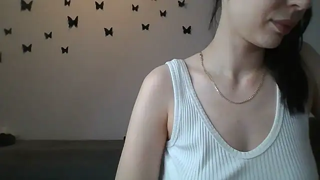 Snapshot of _MiaFlame_ chatting on 06-07-26, 10:02 MiaFlame online show from 06-07-26, 10:02