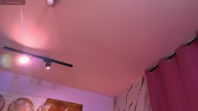 Perla cambell online show from 05-22-26, 03:57