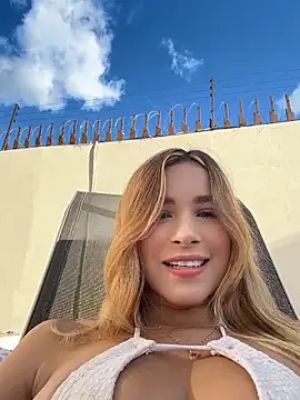 Snapshot of Natalia__vidal chatting on 06-21-26, 09:28 Natalia vidal online show from 06-21-26, 09:28