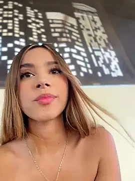 Snapshot of Natalia__vidal chatting on 07-14-26, 10:04 Natalia vidal online show from 07-14-26, 10:04