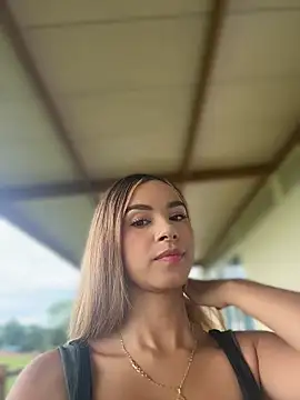 Snapshot of Natalia__vidal chatting on 07-17-26, 09:30 Natalia vidal online show from 07-17-26, 09:30