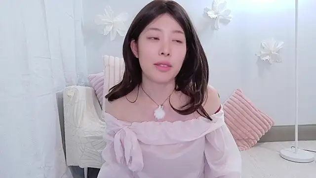 Snapshot of sakura-ch- chatting on 07-04-26, 08:26 sakura-ch- online show from 07-04-26, 08:26