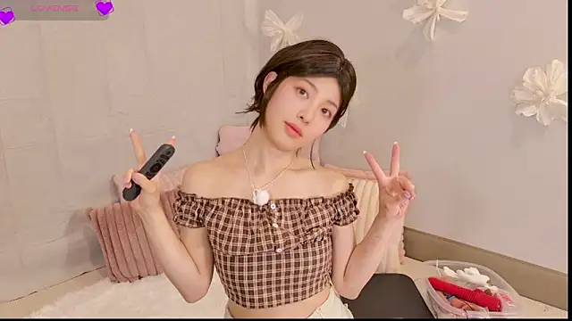 Snapshot of sakura-ch- chatting on 07-31-26, 08:08 sakura-ch- online show from 07-31-26, 08:08