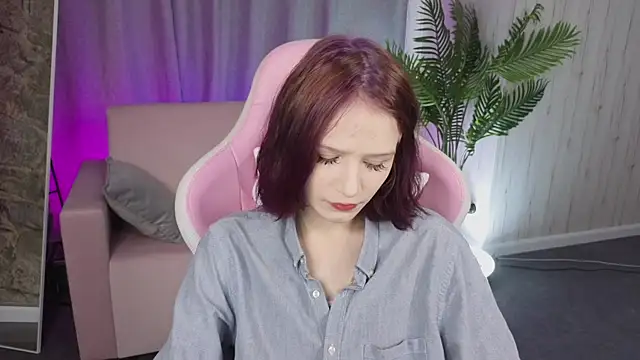 AliceJohansone online show from 06-01-26, 01:18