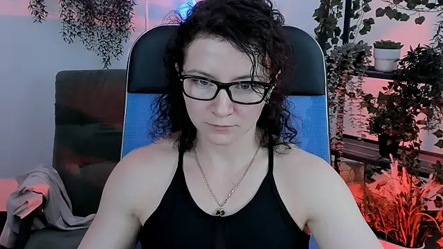 Snapshot of AureliaGleam chatting on 05-14-26, 07:26 AureliaGleam online show from 05-14-26, 07:26