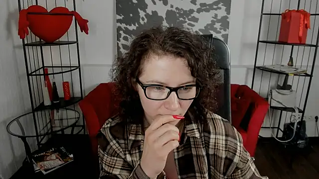 AureliaGleam online show from 06-05-26, 01:23