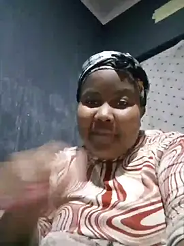 Snapshot of ChubbyMidgetxxx19 chatting on 05-11-26, 08:17 ChubbyMidgetxxx19 online show from 05-11-26, 08:17