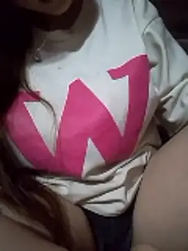 Snapshot of suzy_sexywet chatting on 06-30-26, 07:42 suzy sexywet online show from 06-30-26, 07:42