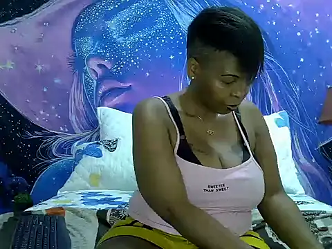 BlackBeautyJuXx online show from 06-19-26, 04:00