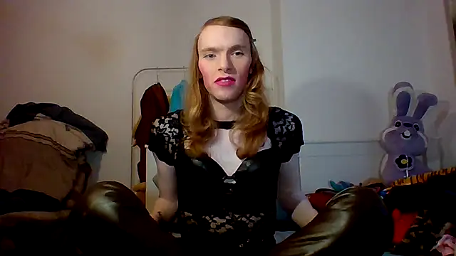 Snapshot of DaimondAngel chatting on 05-20-26, 03:40 DaimondAngel online show from 05-20-26, 03:40
