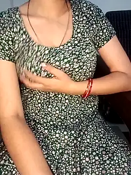 Snapshot of Sakshi_Bhabhi chatting on 05-09-26, 04:56 Sakshi Bhabhi online show from 05-09-26, 04:56