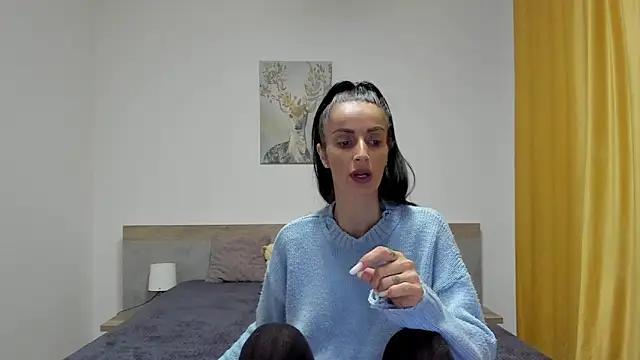 Snapshot of BlissAria chatting on 06-15-26, 08:00 BlissAria online show from 06-15-26, 08:00