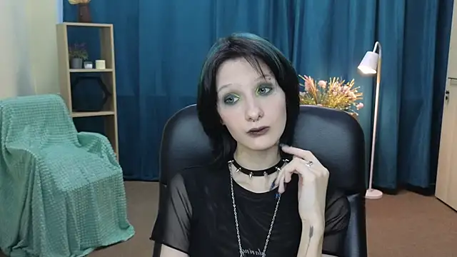 Snapshot of PearleneBolfa chatting on 05-11-26, 11:49 PearleneBolfa online show from 05-11-26, 11:49