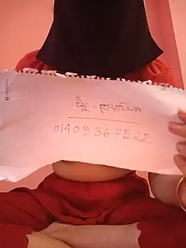 Snapshot of Nilpori2 chatting on 06-11-26, 07:06 Nilpori2 online show from 06-11-26, 07:06