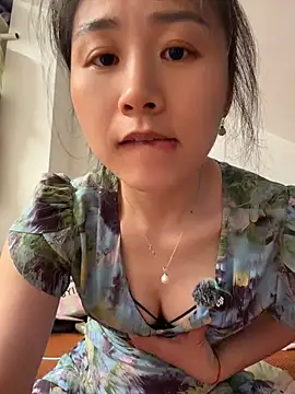 Iridessa- online show from 07-30-26, 10:58
