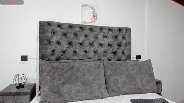 Alana2916 online show from 06-26-26, 01:04