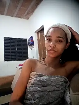 Snapshot of morenaindia26 chatting on 05-20-26, 04:18 morenaindia26 online show from 05-20-26, 04:18