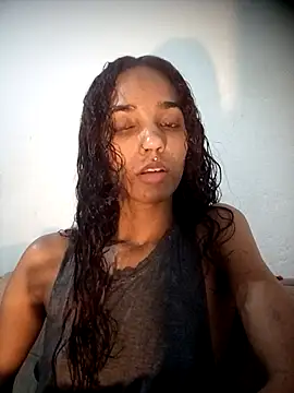 Snapshot of morenaindia26 chatting on 05-26-26, 03:13 morenaindia26 online show from 05-26-26, 03:13