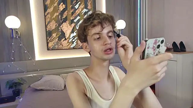 Bimbo boy  online show from 06-27-26, 01:50