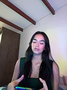 Snapshot of Melissa_Rendon chatting on 06-02-26, 03:30 Melissa Rendon online show from 06-02-26, 03:30