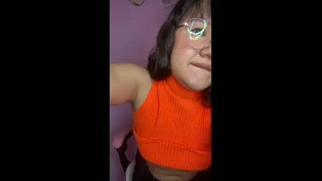 Snapshot of SOFTBERRY_ chatting on 07-21-26, 04:42 SOFTBERRY online show from 07-21-26, 04:42