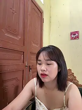 Snapshot of Lili_019 chatting on 06-02-26, 04:25 Lili 019 online show from 06-02-26, 04:25
