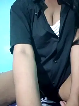Cute-Ishita online show from 06-14-26, 09:50